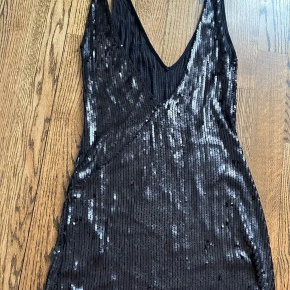 New free people mini sequin dress. Gorgeous low back. Medium. - Picture 3 of 12